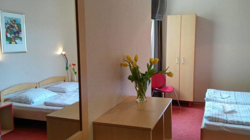 Acama Hotel & Hostel Schoeneberg Βερολίνο Εξωτερικό φωτογραφία